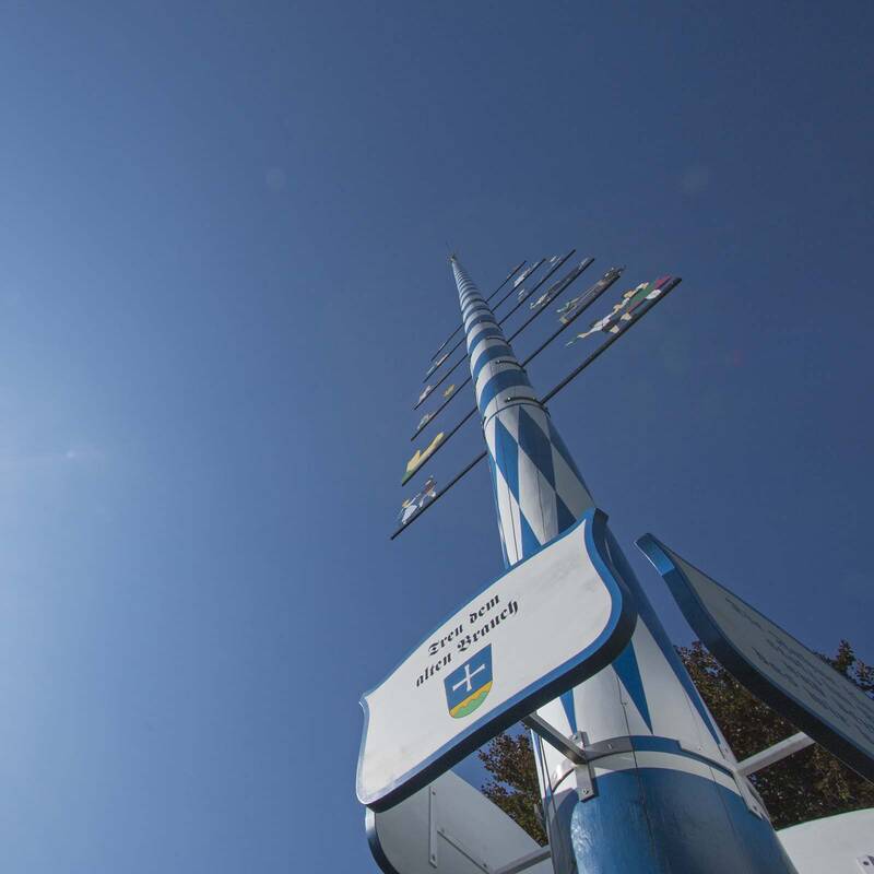 Maibaum Straßlach